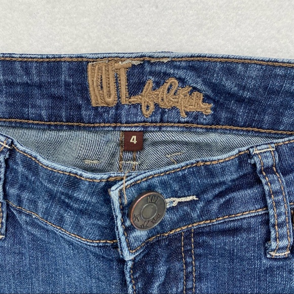 Kut From The Kloth Medium Wash Flare Jean - Picture 4 of 11